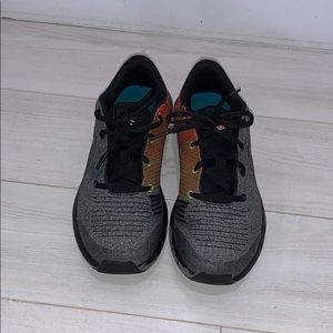 Boys Under Armor Sneakers